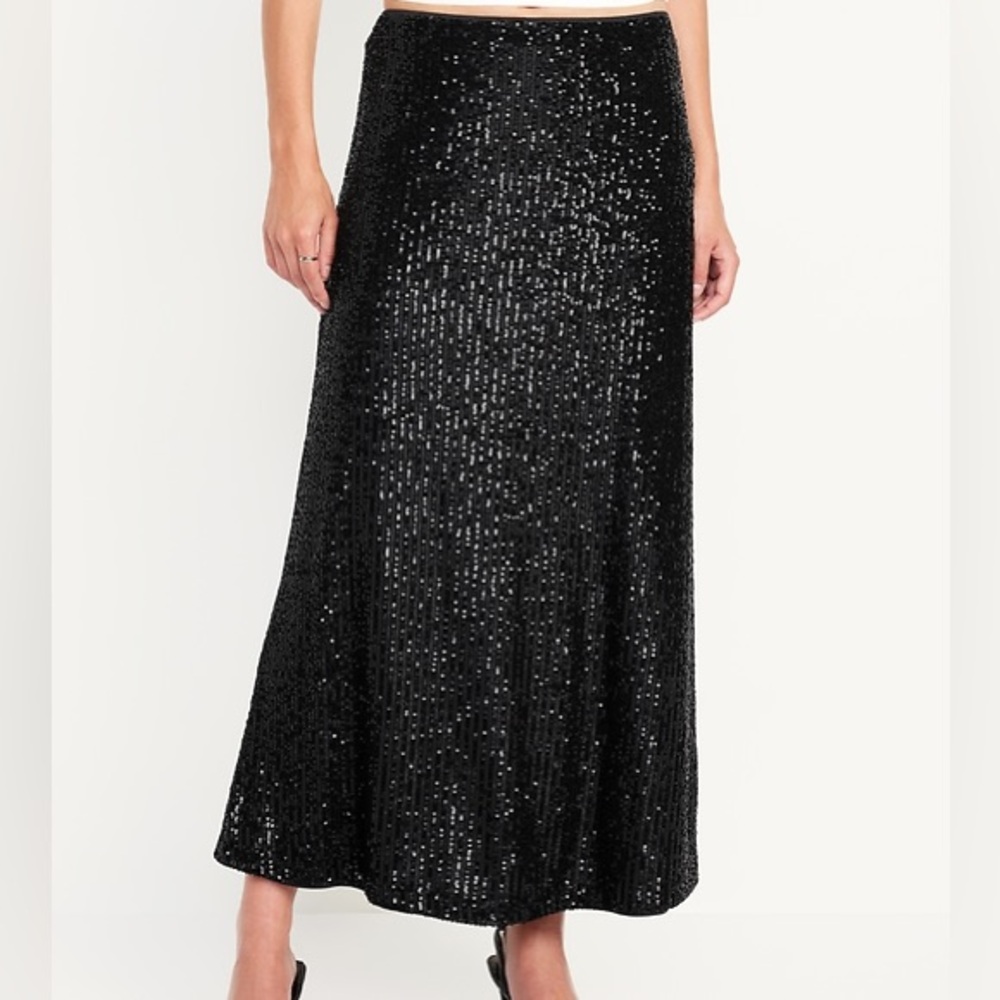 Old Navy Sequin Maxi Skirt (Black Jack, M)